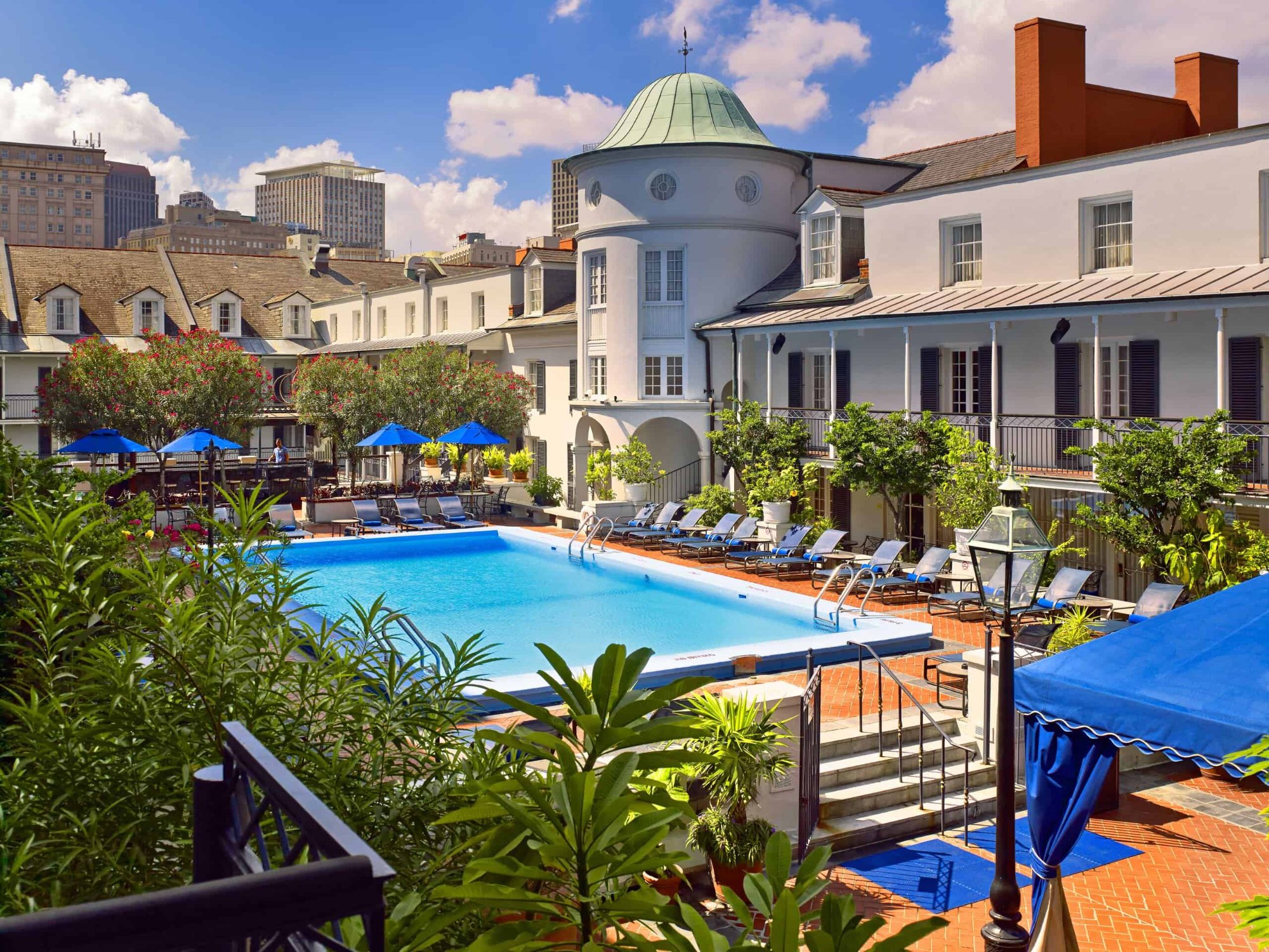 Royal Sonesta New Orleans outdoor pool